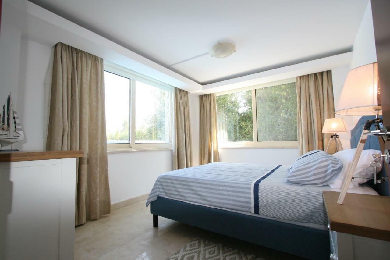 Beach Villa Olivia Neo Chorio Exterior foto